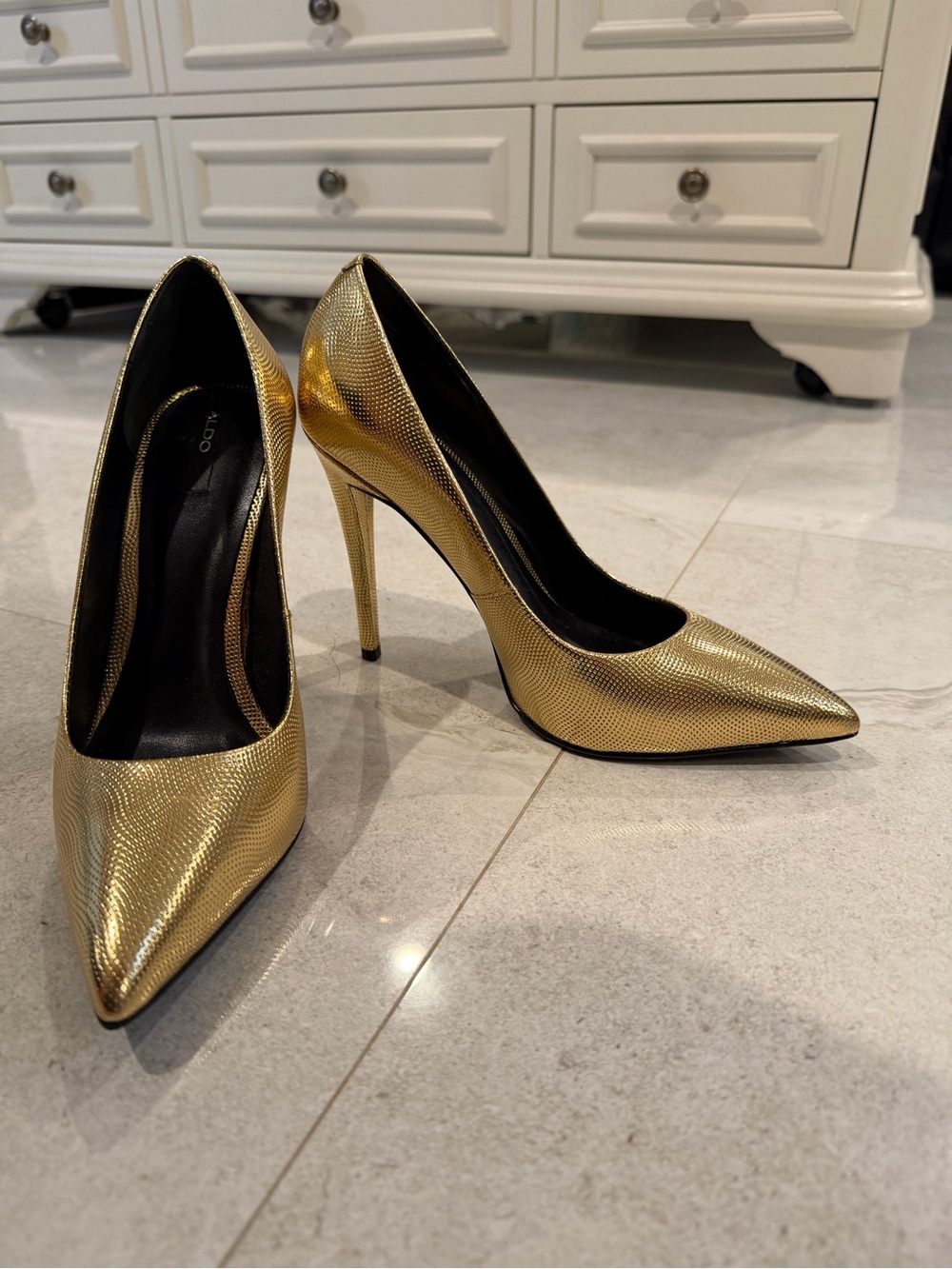 Aldo Metallic Gold Pointed-Toe Stiletto Pumps - Picture 2 of 4